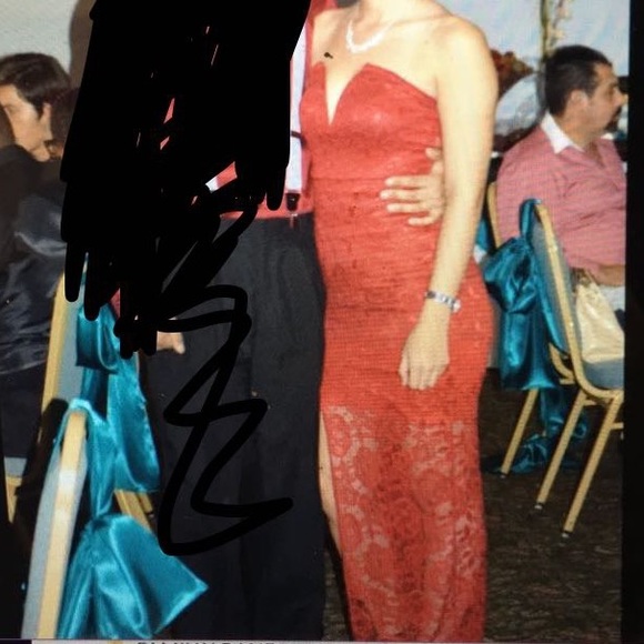 Dress - Picture 2 of 5